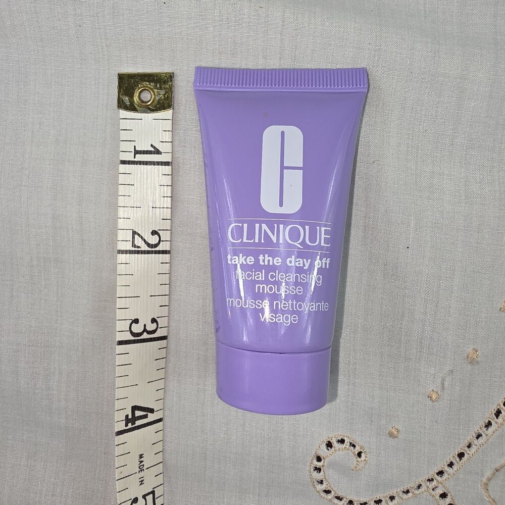 Clinique Take The Day Off Facial Cleansing‎ Mousse Very Dry To Oily 1 oz each